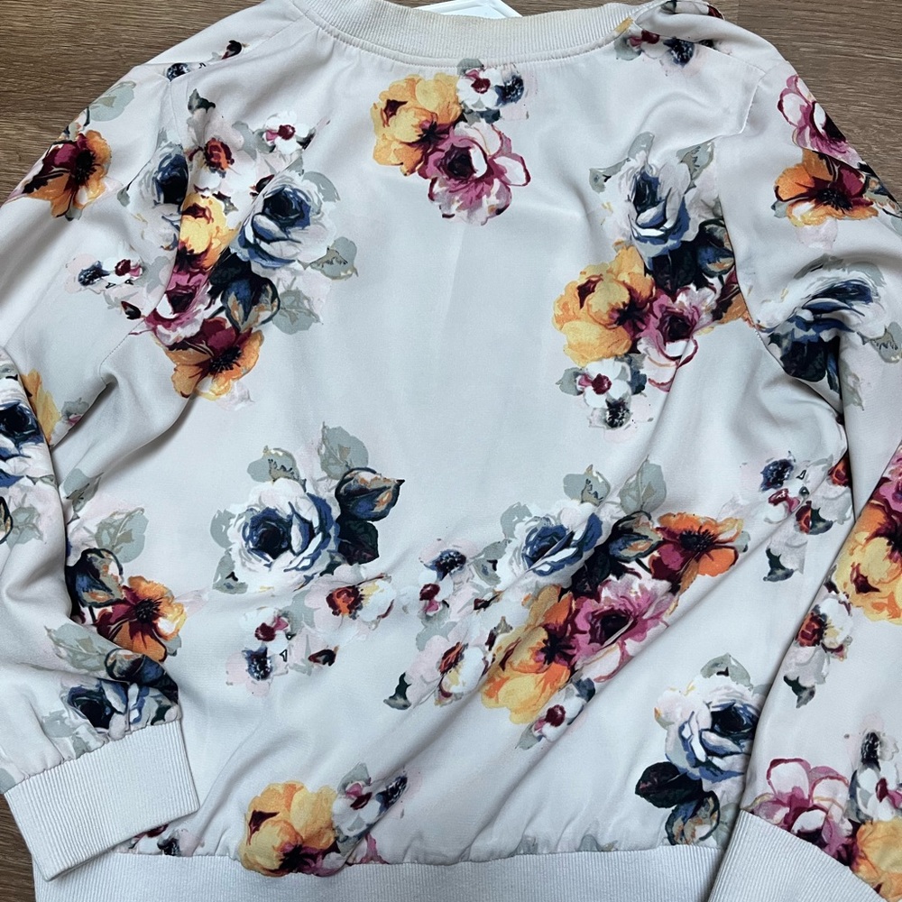 Flower jacket - Picture 4 of 4